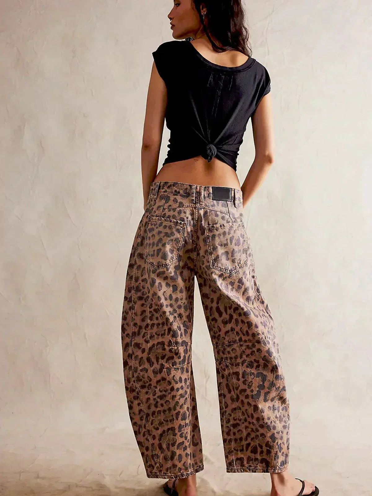 Dani | Stylish Barrel Leg Jeans